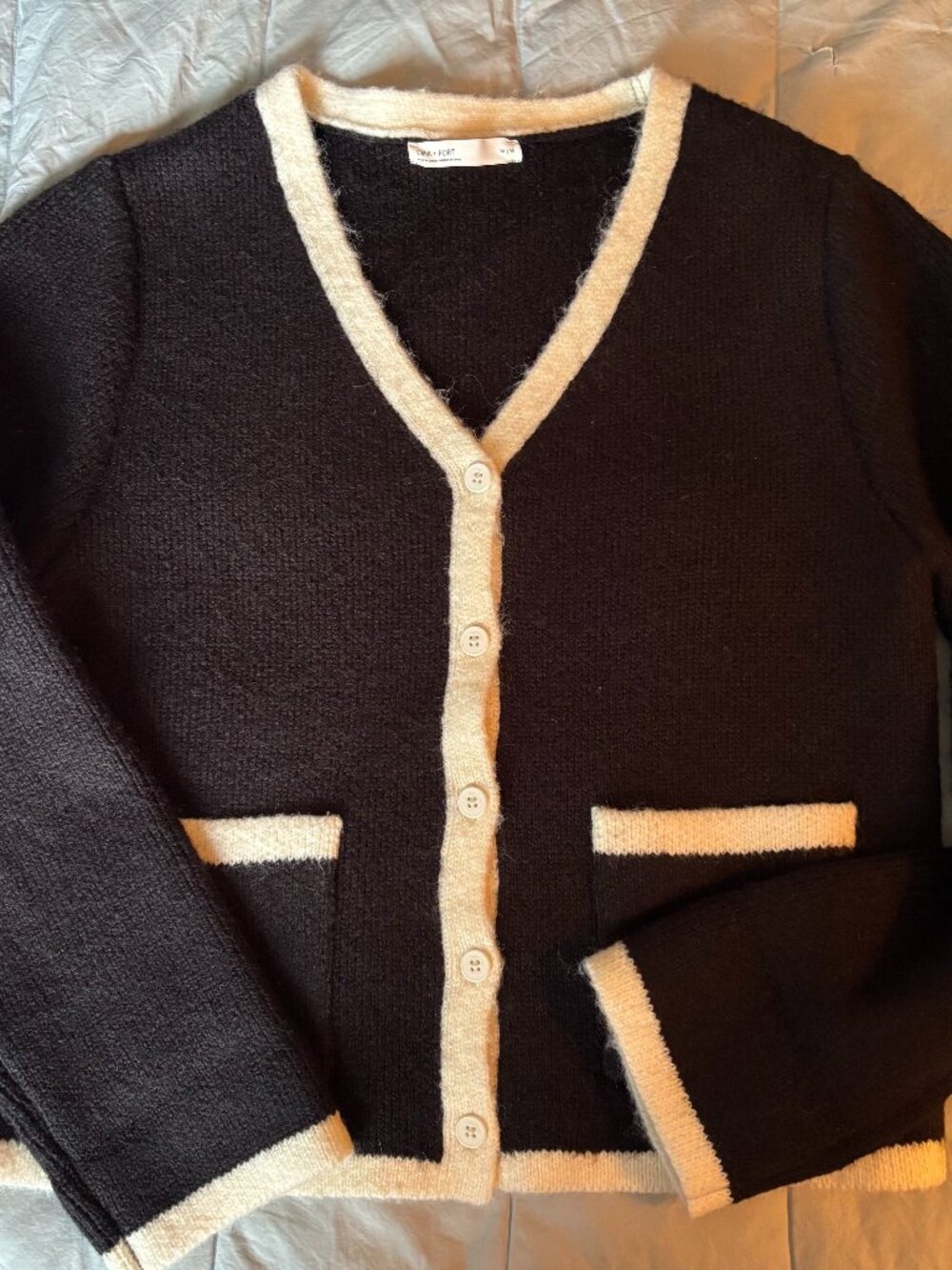 NWOT Oak + Fort Black V-Neck Cardigan with Contrast White Trim